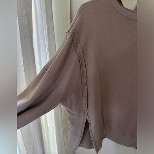Oversized reverse seam Sweatshirt